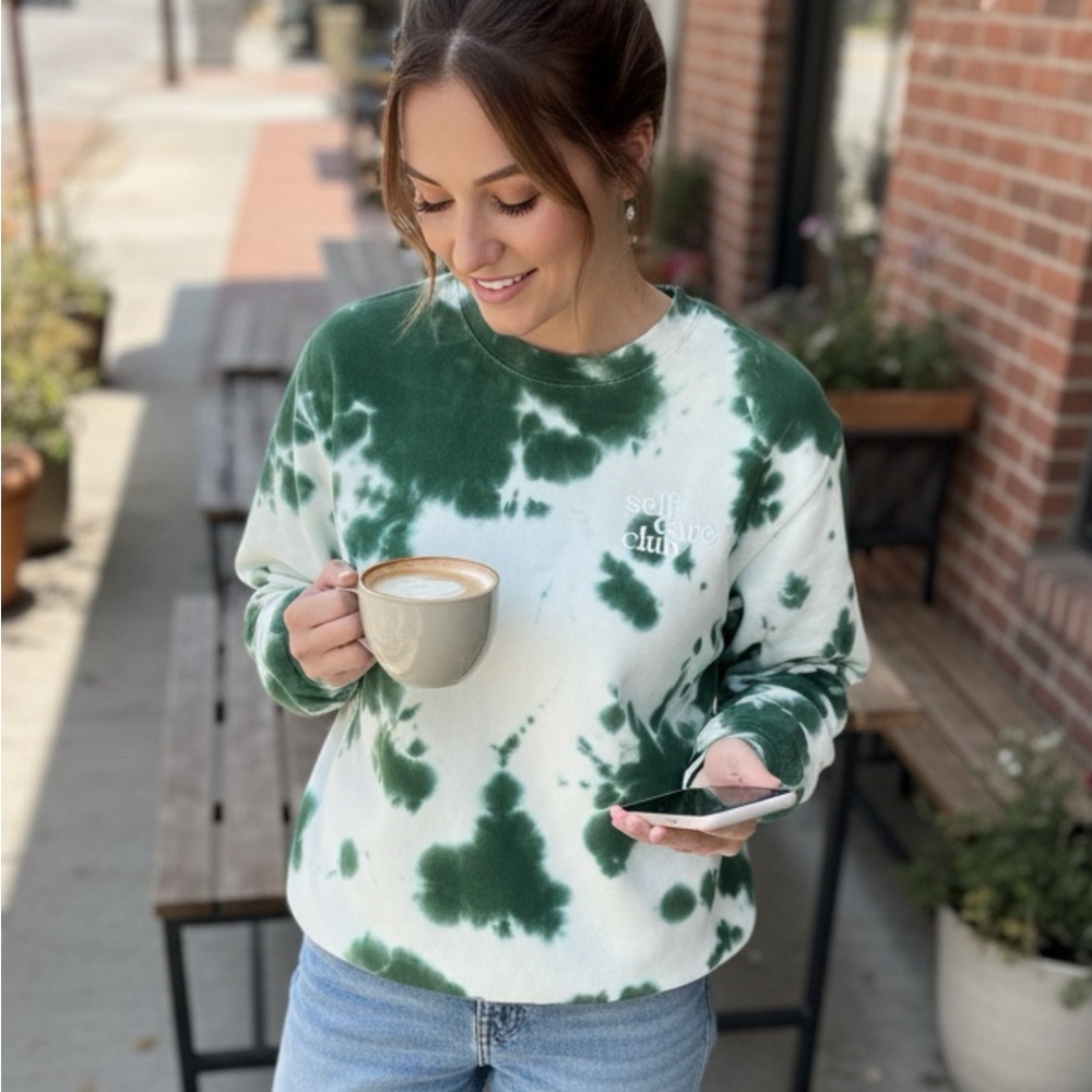 Summer Fridays Green Tie Dye Self Care Club Sweatshirt Size S